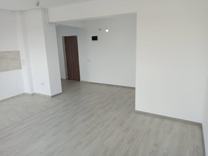 Studio generos, mutare imediata str. Postalionului, STB 241, metrou Aparatorii Patriei